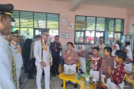 Wamendagri minta pengelolaan MBG  di Kaltim harus transparan