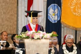 Guru besar FiA UI ajak bangun bangsa dengan memanfaatkan kearifan lokal