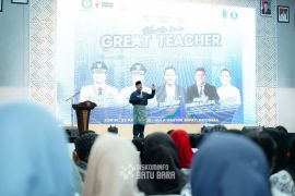 Bupati Batu Bara dorong guru lebih peduli pada siswa lewat seminar nasional