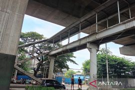 DKI tutup akses JPO dan halte Jalan Raya Bekasi Cakung yang tak layak