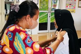 Cakupan vaksinasi jamaah calon haji di Mataram capai 90 persen