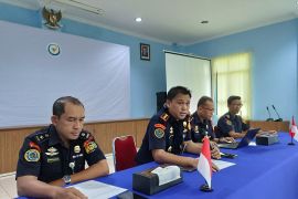 PSDKP Pontianak segel 3 lokasi penjualan ikan arwana ilegal