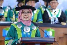 Sri Wahyuni jadi Guru Besar Perbanas Institute