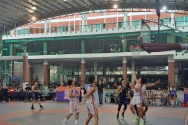 Tim basket asal Cirebon dan Jakarta dikirim ke kompetisi di Singapura