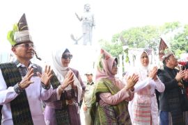 Bupati Simalungun ajak pemimpin teladani semangat Raja Siantar