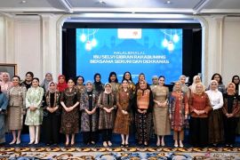 Fatma Saifullah harap Seruni-Dekranas makin kompak majukan RI