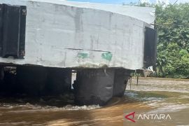 Pelindo 4: Kapal penabrak jembatan Mahakam berlayar di luar jadwal