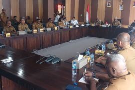 Kemenkop: target bentuk Koperasi Merah Putih Mimika Juli 2025