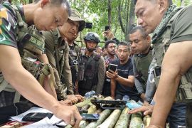 Satgas Moskona selamatkan Ketua Komnas HAM Papua dari KKB