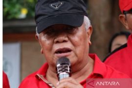 Anggota DPR RI ingatkan Gubernur NTB Iqbal tak salah ambil kebijakan