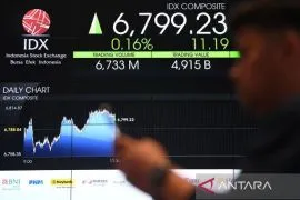 Rupiah dibuka menguat 1 poin, IHSG ke posisi 7.003,15 pada Kamis
