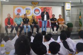 Anak-anak yang ikut karate jadi pilar Indonesia emas