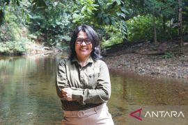 Yuliana Wetuq sosok perempuan penjaga hutan lindung Wehea