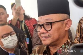 Mendikdasmen tanggapi larangan wisuda sekolah