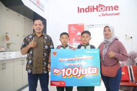 Program Digosok Telkomsel, Agus Rianto menang undian Rp100 juta