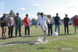 Bupati Tanjabbar buka turnamen sepakbola Hamdani Cup VII