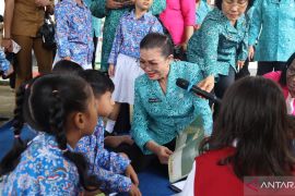 Pemprov Maluku bersama TP-PKK provinsi lakukan pemeriksaan mulut gratis pada anak