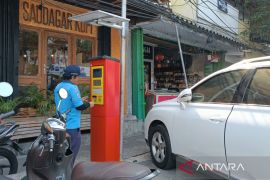 Membenahi persoalan parkir