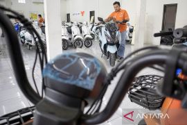 Insentif motor listrik tertunda imbas kebijakan Donald Trump