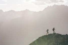 Arc'teryx ambil tindakan hukum terhadap pendaftaran merek tanpa hak di Indonesia, konsumen diminta berhati-hati dengan produk tak resmi