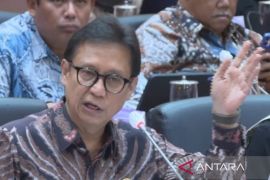 Pemerintah siap rekrut dokter spesialis berbasis daerah untuk atasi ketimpangan distribusi