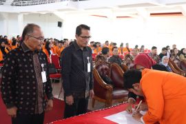 Universitas Jambi resmikan 26 unit kegiatan mahasiswa