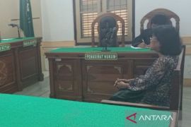 Sewakan rumah tanpa izin pemilik, terdakwa Frida Mona Simarmata dihukum satu tahun penjara