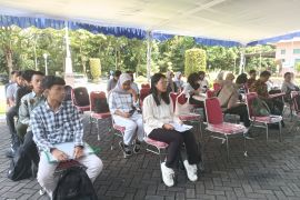 Undip fasilitasi empat penyandang difabel ikuti UTBK