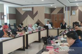 DLH Kaltim  mediasi konflik sosial-lingkungan pabrik sawit di Kubar