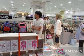 Gramedia hadir di Nipah Park Makassar perkuat literasi