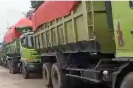 Legislator Banten desak pemerintah tertibkan truk parkir sembarangan