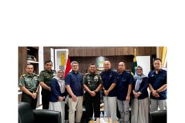 Perkuat kerja sama, Direktur UT Serang silaturahmi dengan Danrem 064/MY Banten