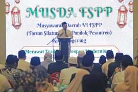 Nusron sebut pesantren miliki peran penting cetak pemimpin masa depan