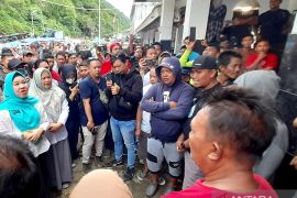 UPTD siapkan relokasi pedagang bahan pokok dan ikan dari PPI Gorontalo
