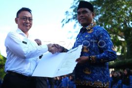 Pemkot Pontianak Serahkan SK CPNS PPPK