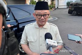 Soal siswa nakal dibina di barak TNI, Mendikdasmen: "No comment"