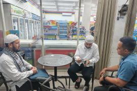 Imigrasi Pangkalpinang deportasi WNA Pakistan galang dana kemanusiaan