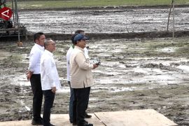 Buka tanam raya, Presiden sebar benih padi pakai drone