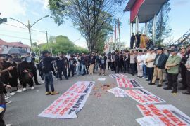 'May Day' di Kalteng suarakan perlindungan bagi buruh sawit