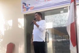 Wali Kota Ambon tegaskan pemkot lindungi pekerja rentan melalui program jaminan sosial