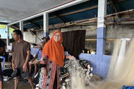 Legislator suarakan pentingnya hak petani dan nelayan Maluku di "May Day"