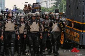 13 orang ditangkap karena anarkis saat aksi di Hari Buruh di DPR/MPR