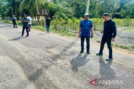 DPRK Aceh Barat temukan jalan hauling batu bara rusak dan dicor semen
