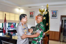 TNI-Polri perkuat  sinergisme jaga kamtibmas di Sulut