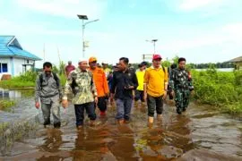 1,268 houses in Batola flooded, Regent tries to overcome