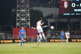 Liga 1 - Pelatih Persib soroti konsentrasi pemain saat dikalahkan Malut United