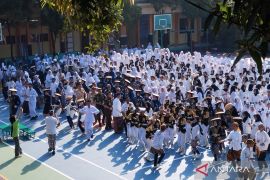 Bupati Kudus  ajak siswa manfaatkan teknologi untuk tingkatkan literasi