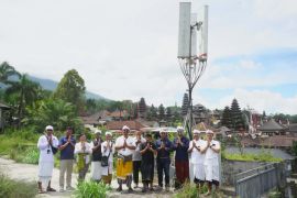 Telkomsel kerahkan "mobile backup power" hingga 480 BTS di Bali saat listrik padam