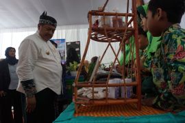 Bupati Jombang Resmikan Gedung SDN Trawasan