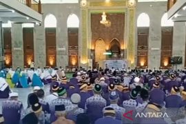 Bupati Pamekasan lepas 1.049 jamaah calon haji